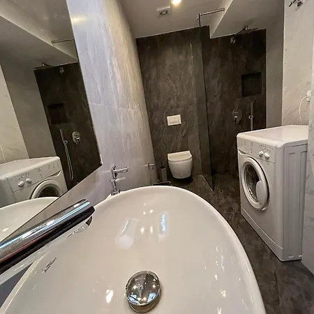 Apartman Golden View Berat, 3br With Castle View & Parking Berat